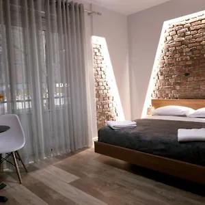 Koni's Appartamento Tirana