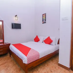 Hotel Red Star Kandyan